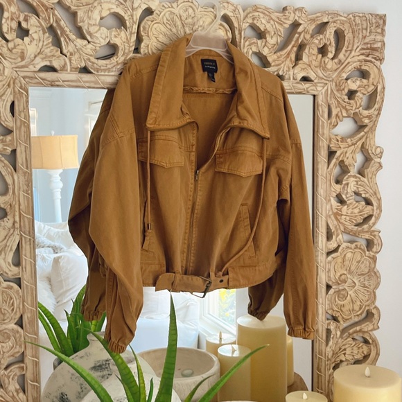 GORGEOUS FOREVER 21 UTILITY JACKET ๐ - Picture 8 of 8